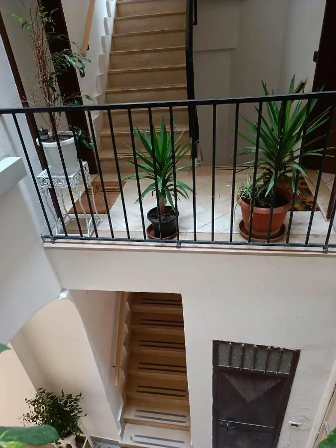 Domusmadre Apartment Naples